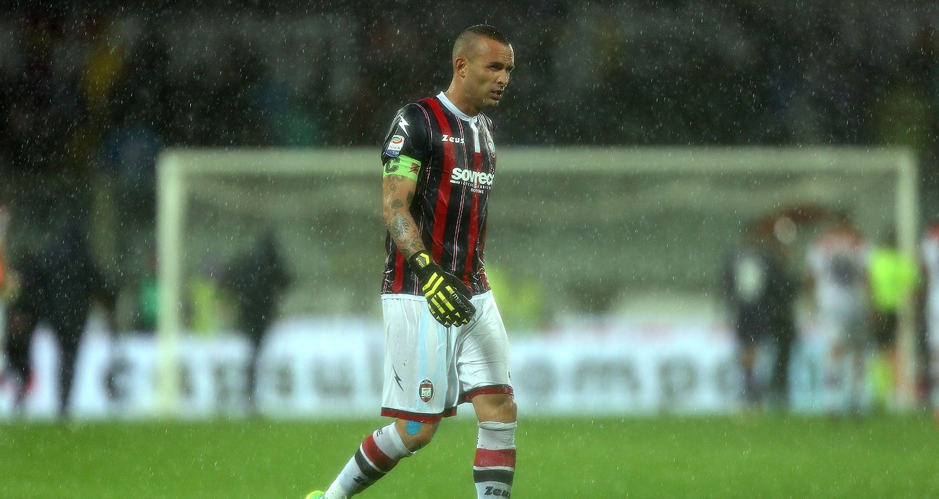 Alex Cordaz Fiorentina Crotone Serie A