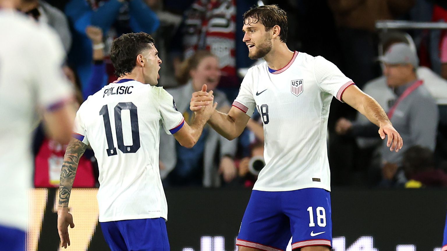 Pulisic Tessman USMNT 