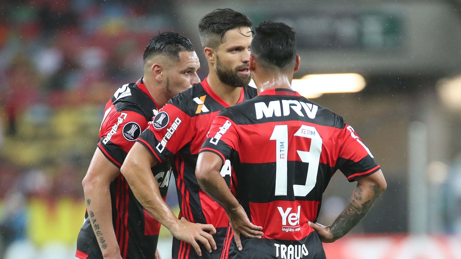 Diego Para Trauco Flamengo Atletico-PR Libertadores 12042017