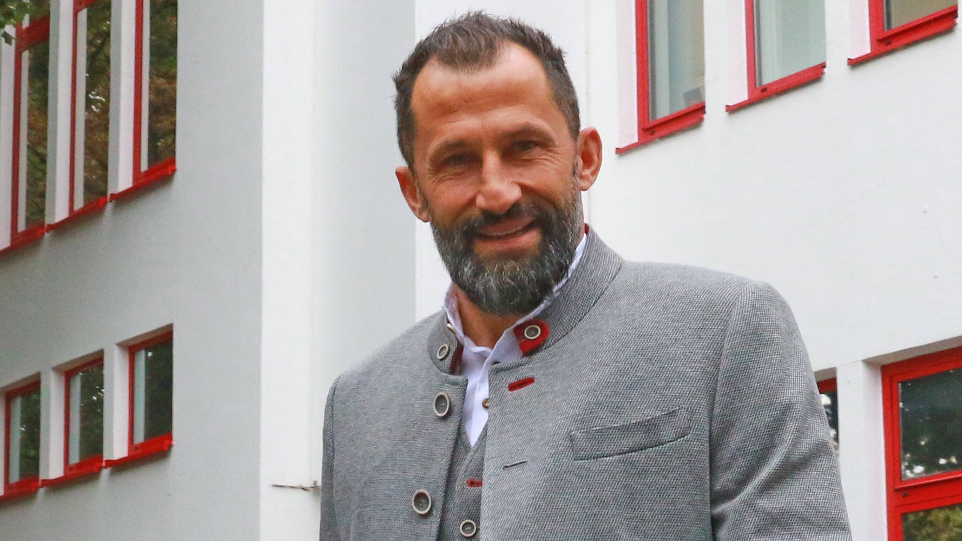 ONLY GERMANY Hasan Salihamidzic FC Bayern 2022