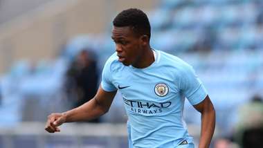Rabbi Matondo Manchester City 2018
