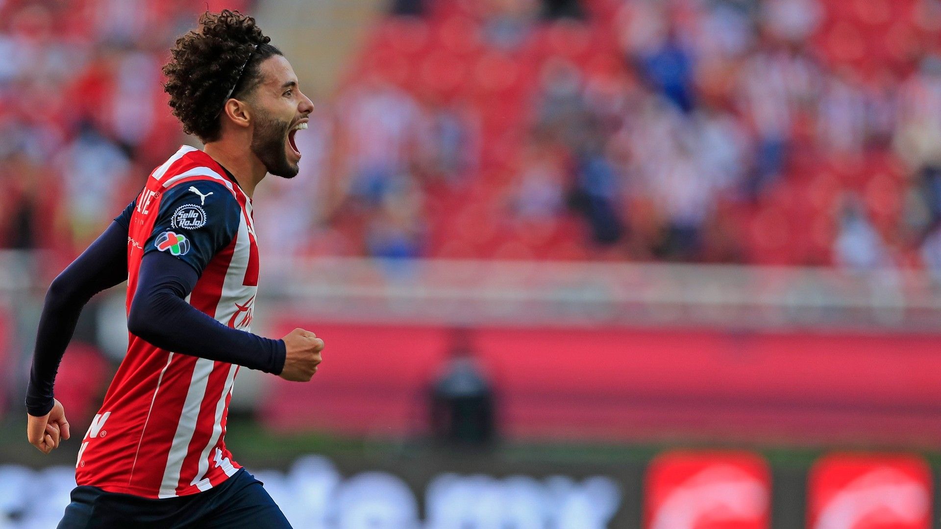 César Huerta Chivas Apertura 2021