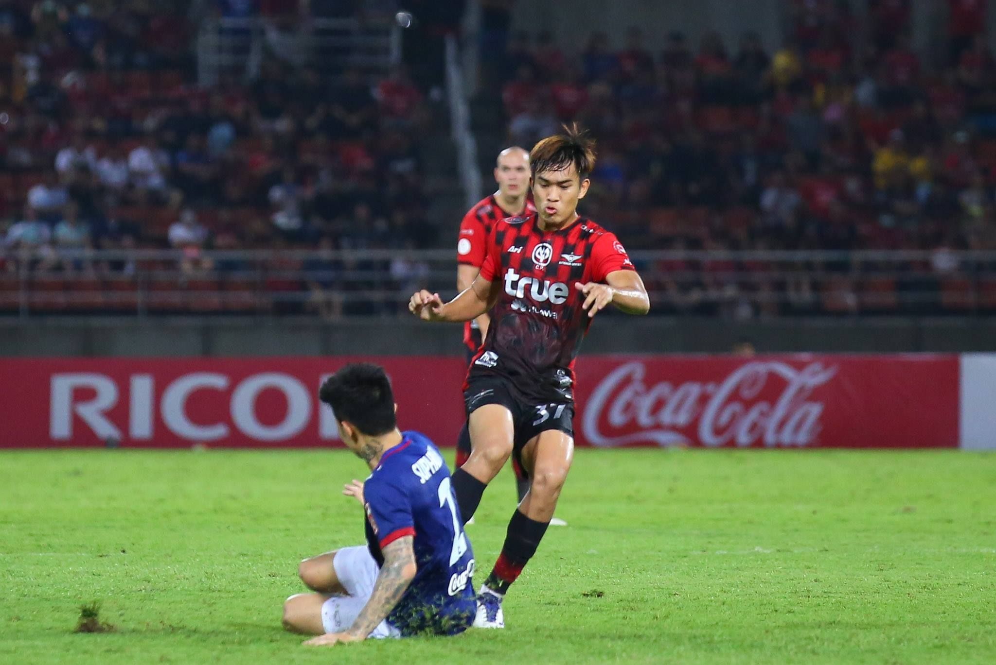 Toyota Thai League Young Player of the Week 2 : วิศรุต อิ่มอุระ