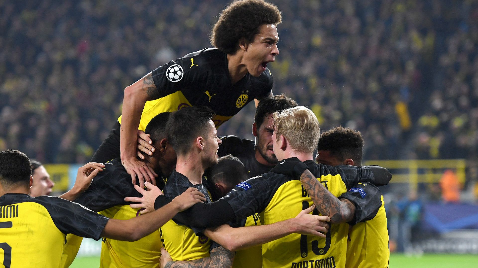 AXEL WITSEL BORUSSIA DORTMUND