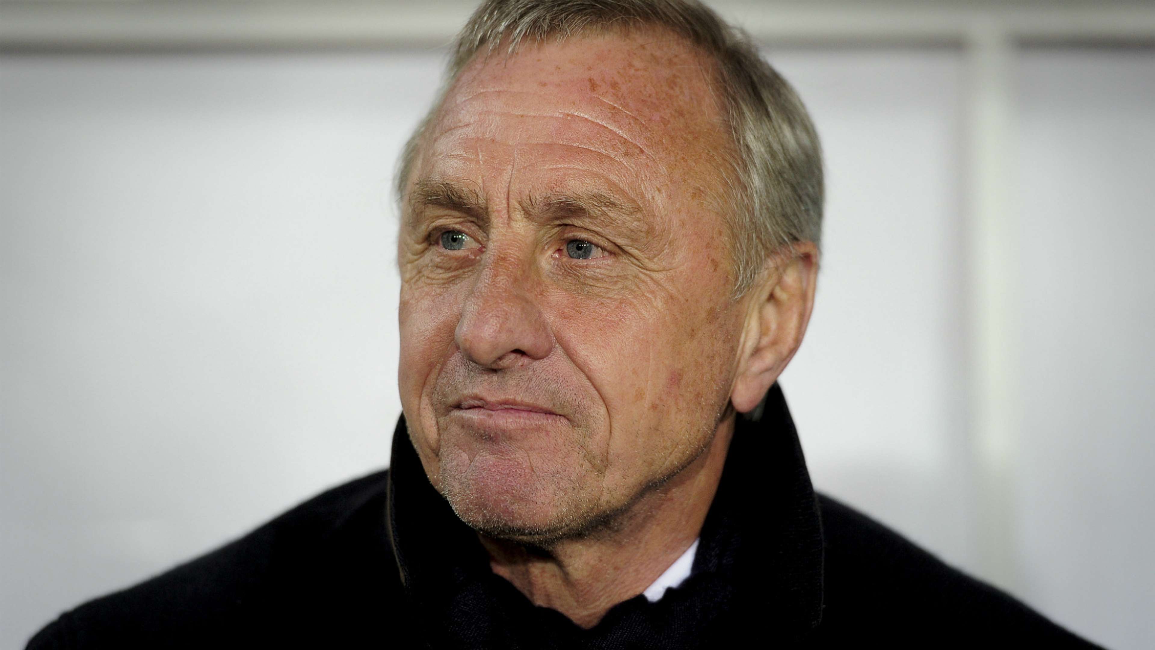 Johan Cruyff  Coach National Team Catalonia 11302011