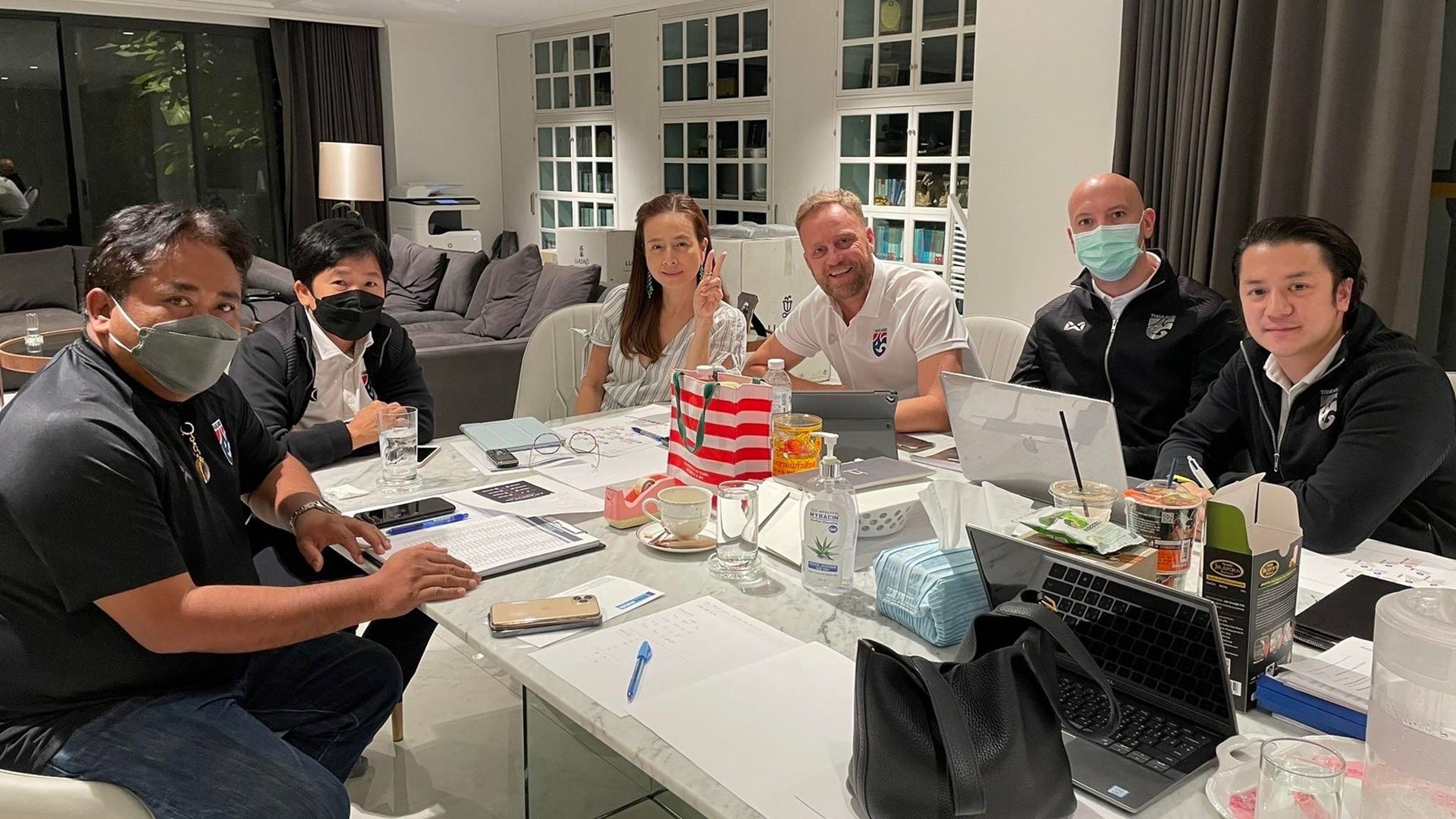 ทีมชาติไทย 2021