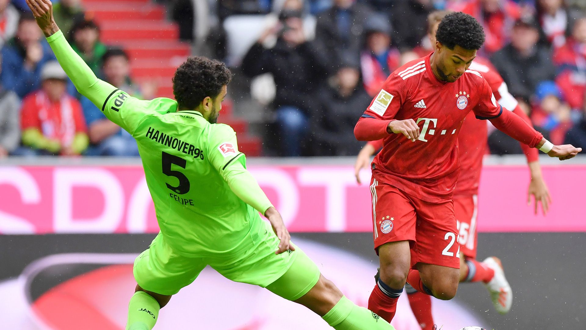 Hannover Bayern Gnabry 0519