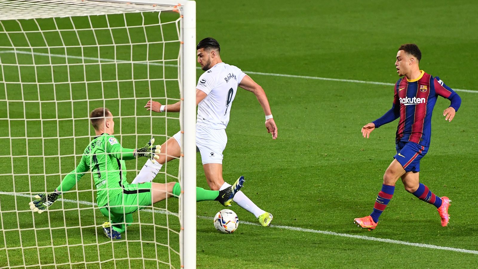 Ter Stegen Barcelona Huesca LaLiga