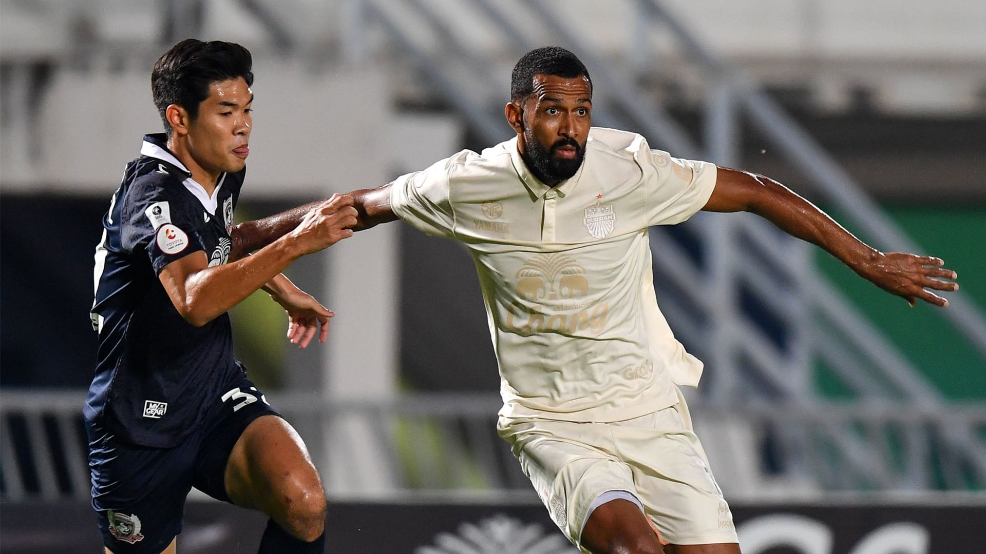 สุพรรณบุรี บุรีรัมย์