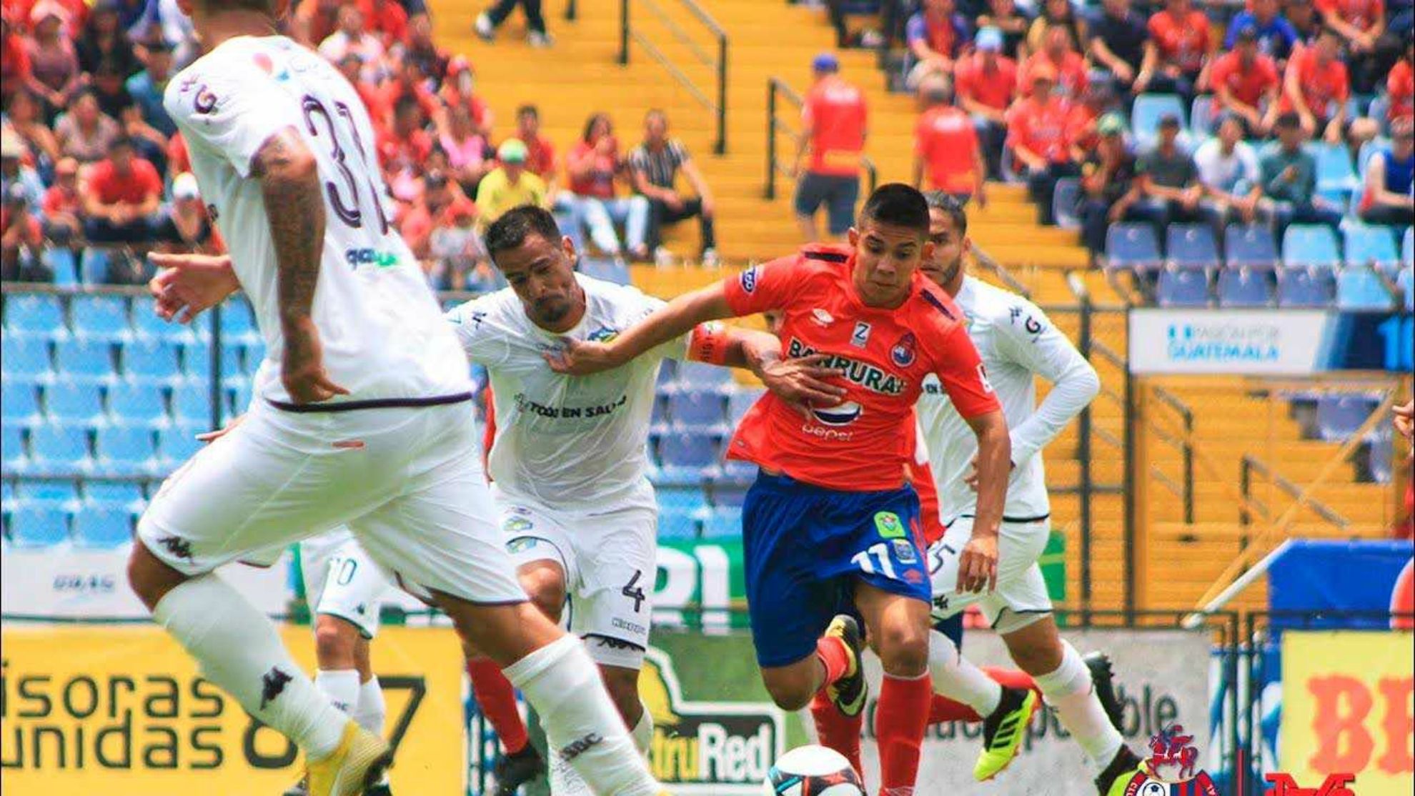 Comunicaciones vs Municipal