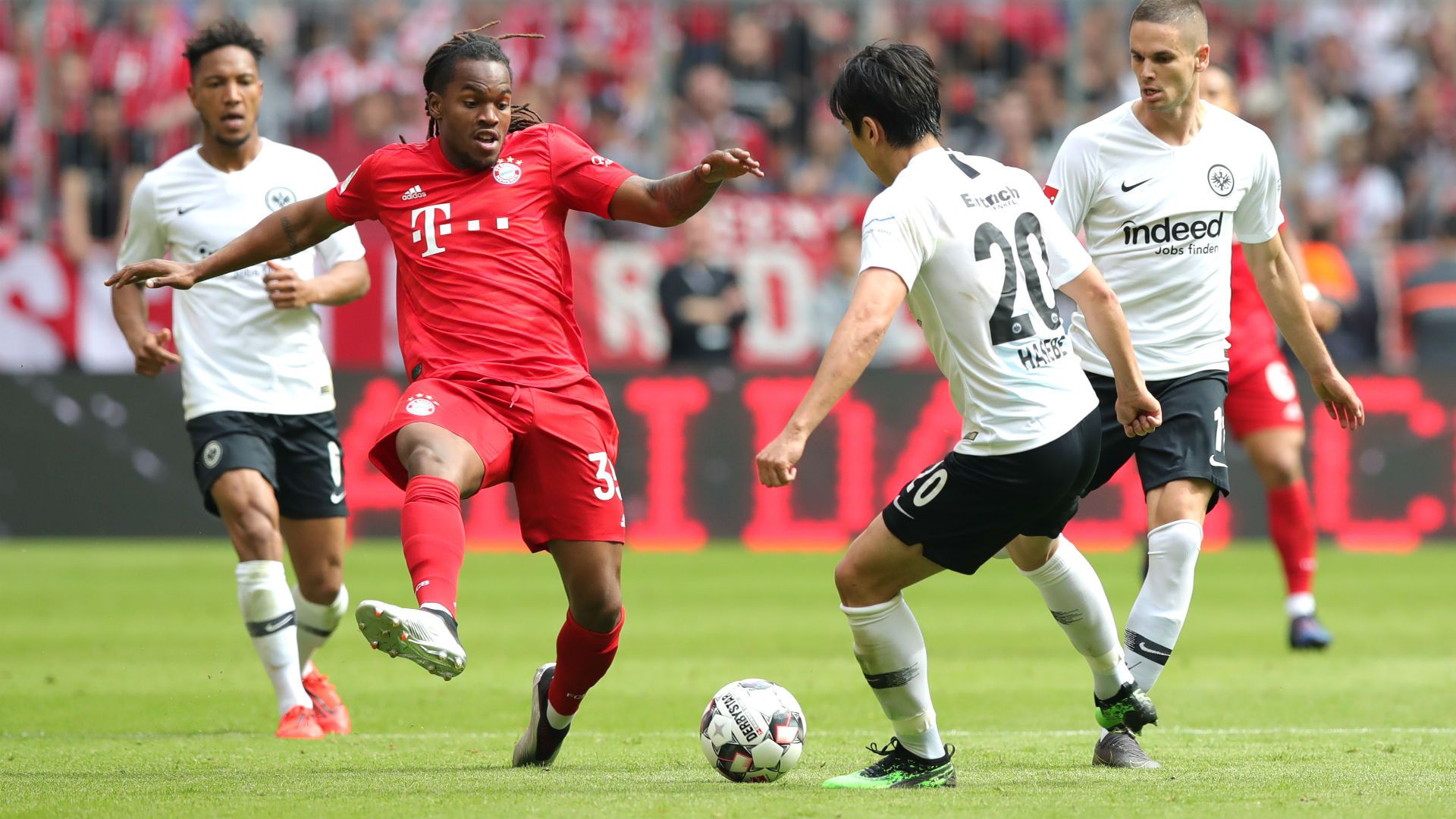 Renato Sancho FC Bayern Eintracht Frankfurt 18052019