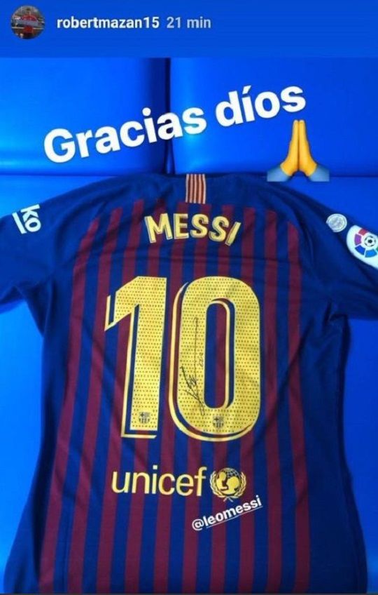 로베르트 마잔이 개인 인스타그램을 통해 공개한 메시 유니폼. 사진=스페인 매체 문도데포르티보
