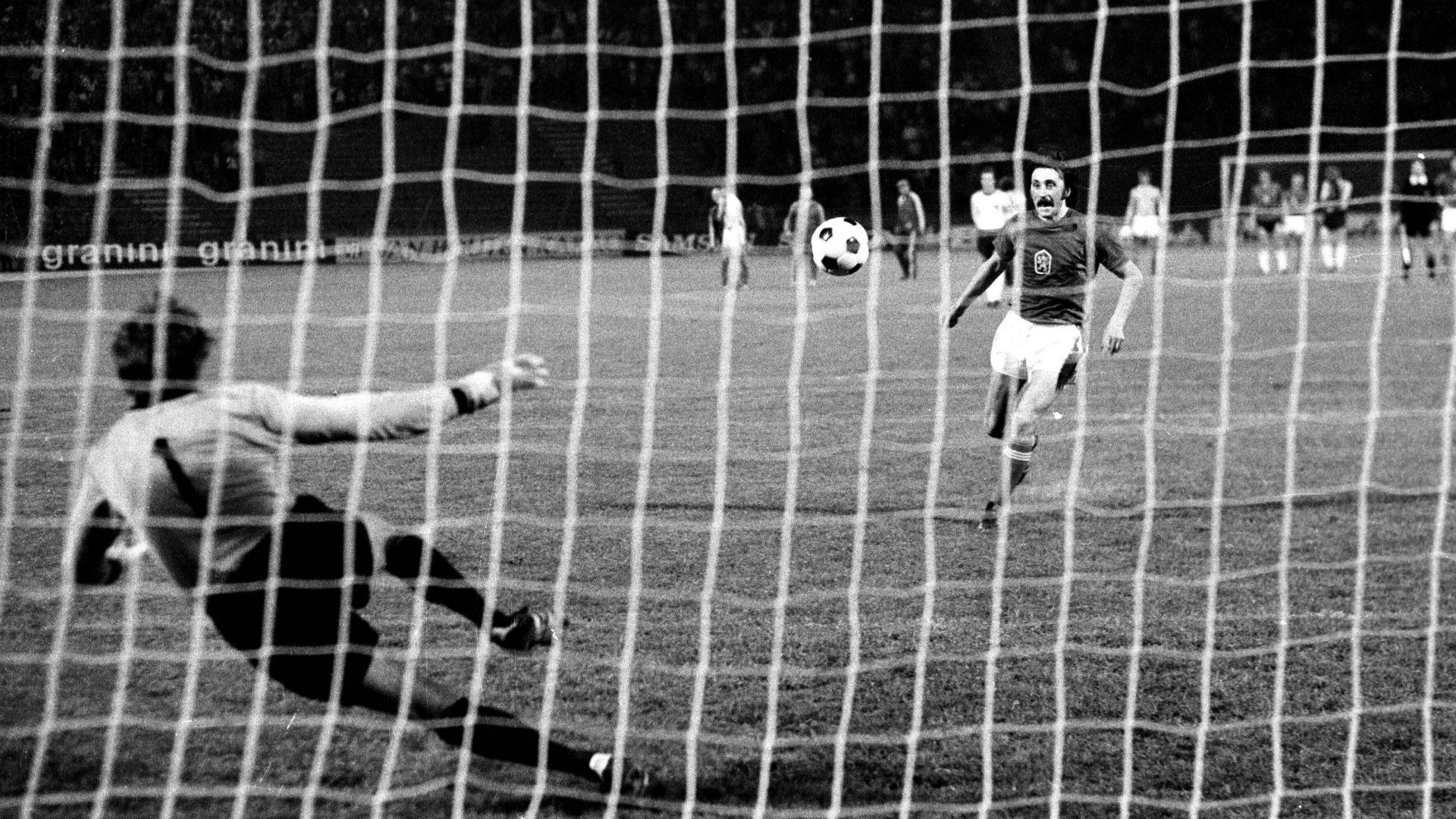 ONLY GERMAN Panenka Sepp Maier Germany CSSR European Championship Final 1976 25061976