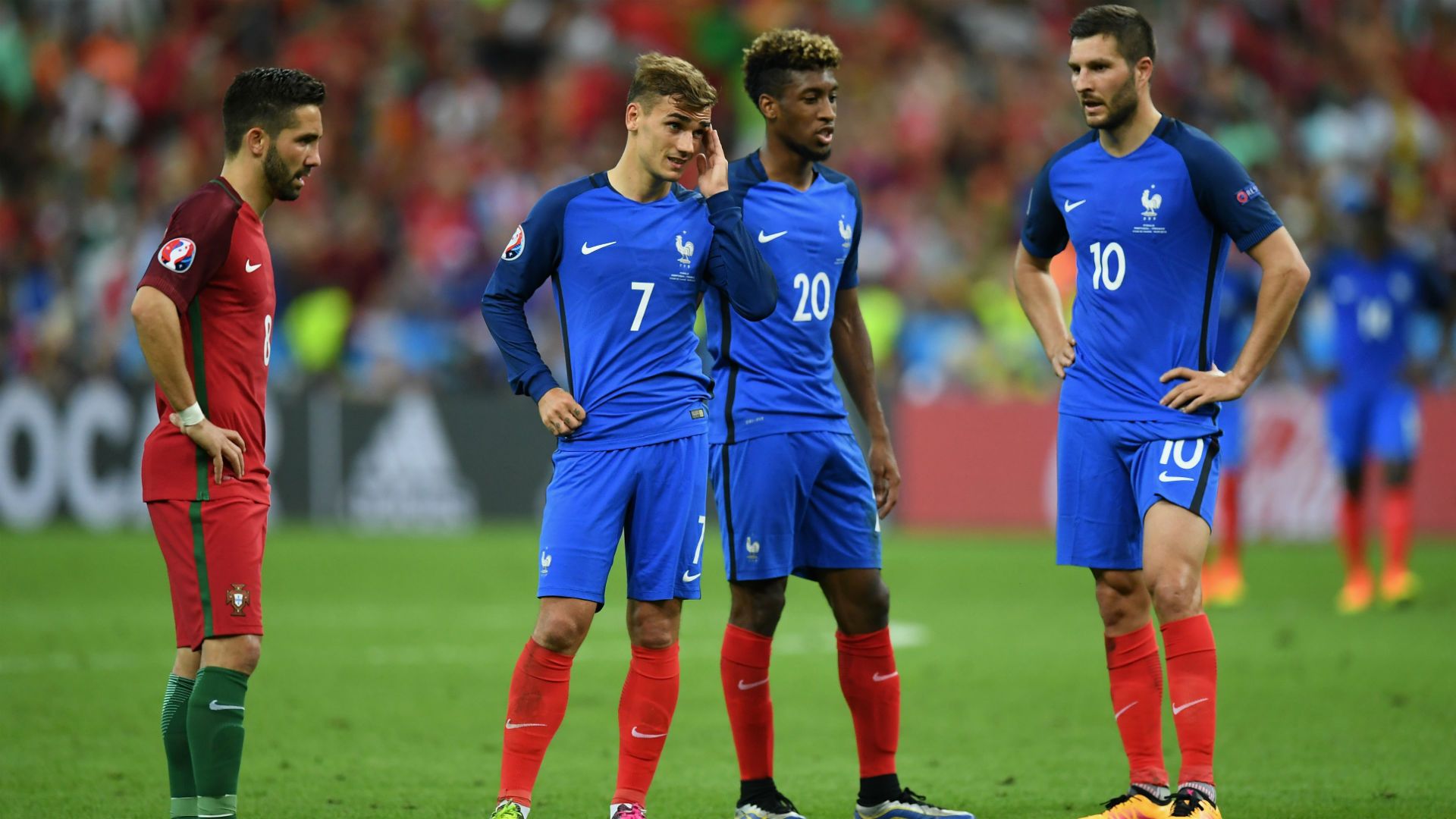 Andre-Pierre Gignac Antoine Griezmann Portugal France UEFA Euro 10072016