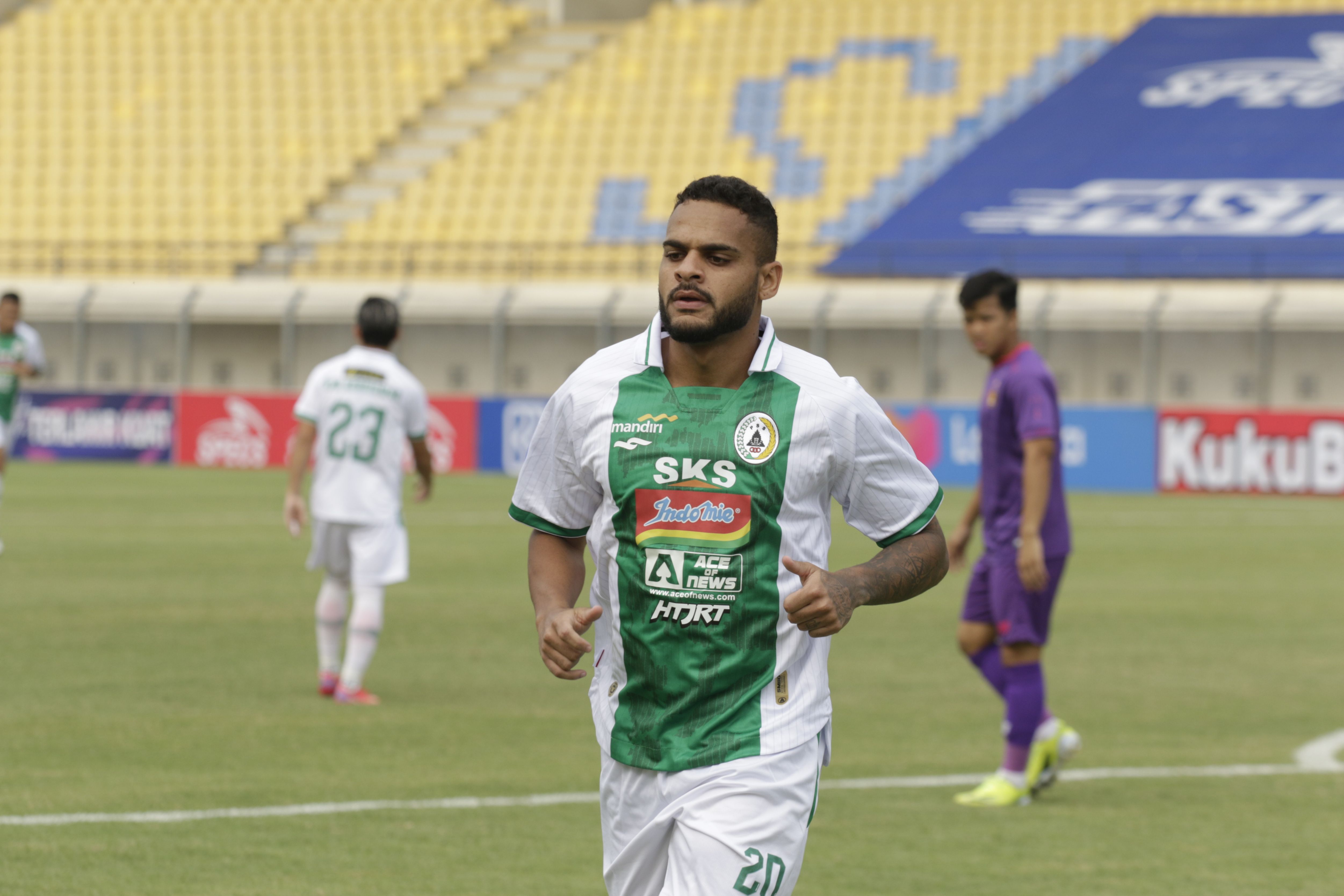 Persik Kediri vs PS Sleman