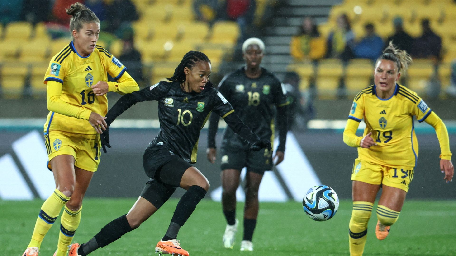 Linda Motlhalo, Fridolina Rolfo, Johanna Rytting Kaneryd, Banyana Banyana vs Sweden, July 2023