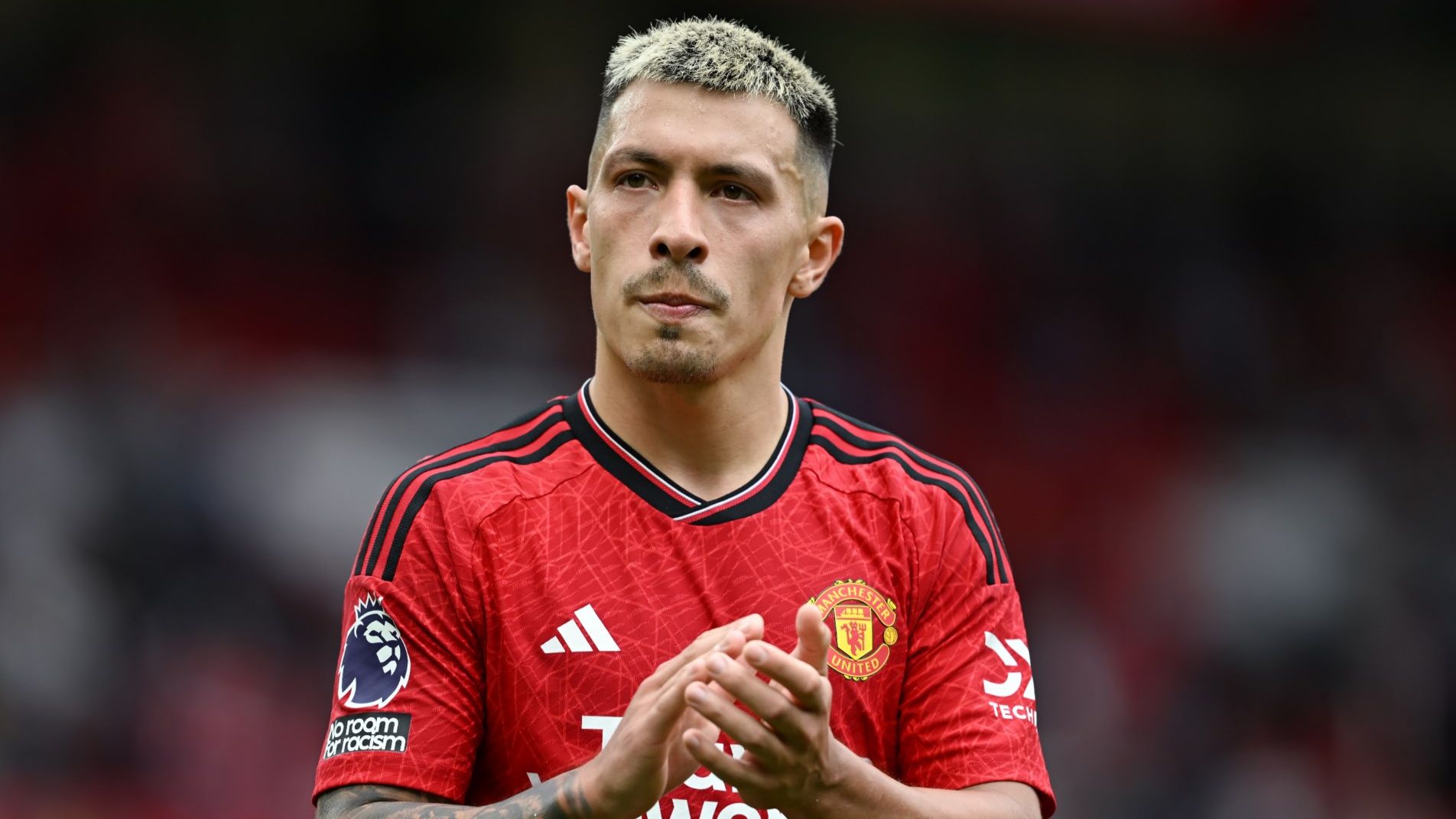 Lisandro Martinez salary: How much does Manchester United star earn per week and annually in Premier League? | Goal.com UK