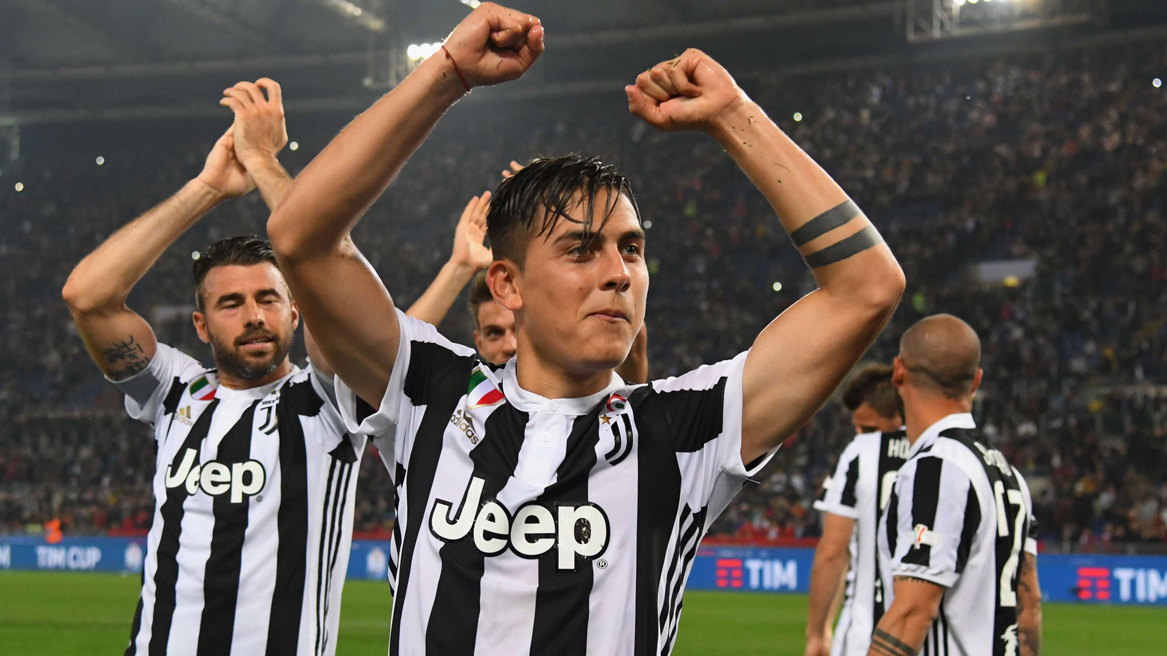 Juventus Turin players celebrate