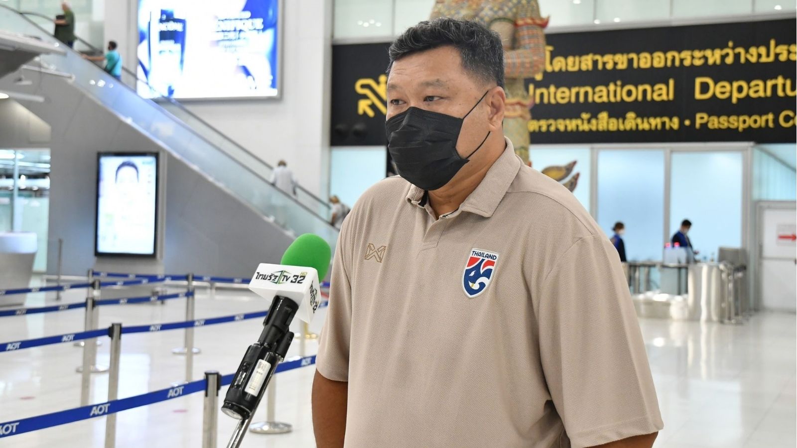 วรวุธ ศรีมะฆะ