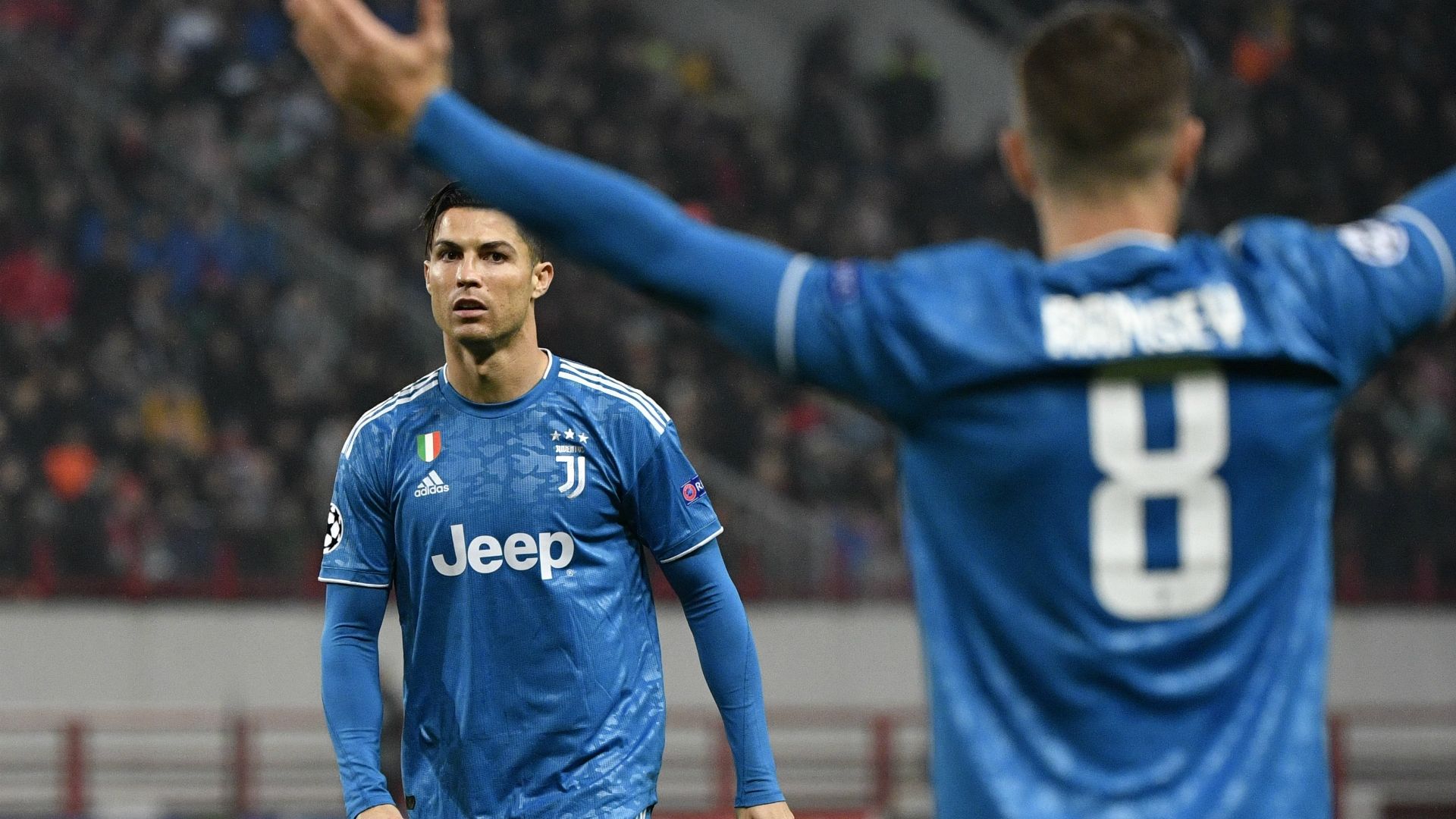 Cristiano Ronaldo Aaron Ramsey Juventus 11062019