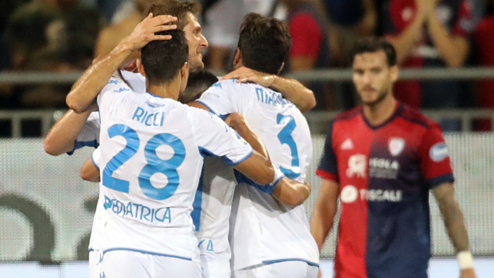Cagliari Empoli celebrating Serie A
