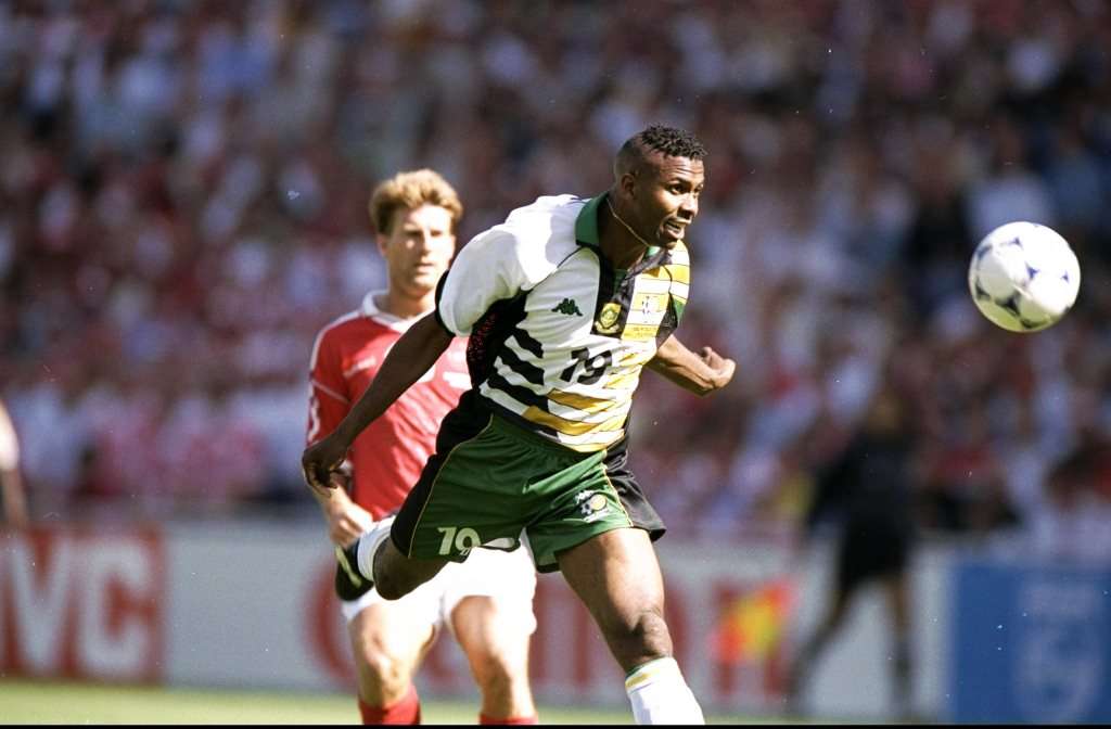 Lucas Radebe heads the ball against Denmark - 1998 Fifa World Cup