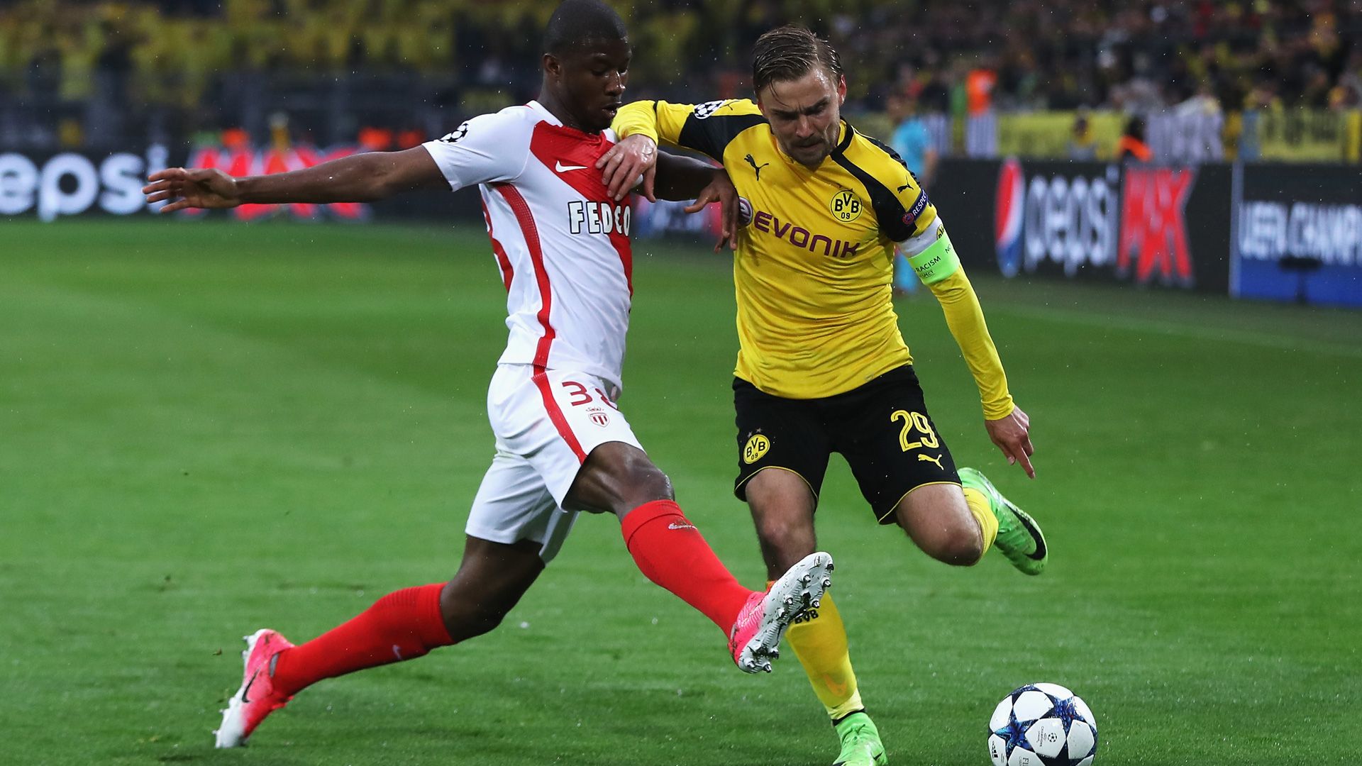 Marcel Schmelzer Borussia Dortmund Champions League 041217