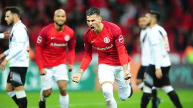 Victor Cuesta Internacional Vasco da Gama Brasileirao Serie A 13062018