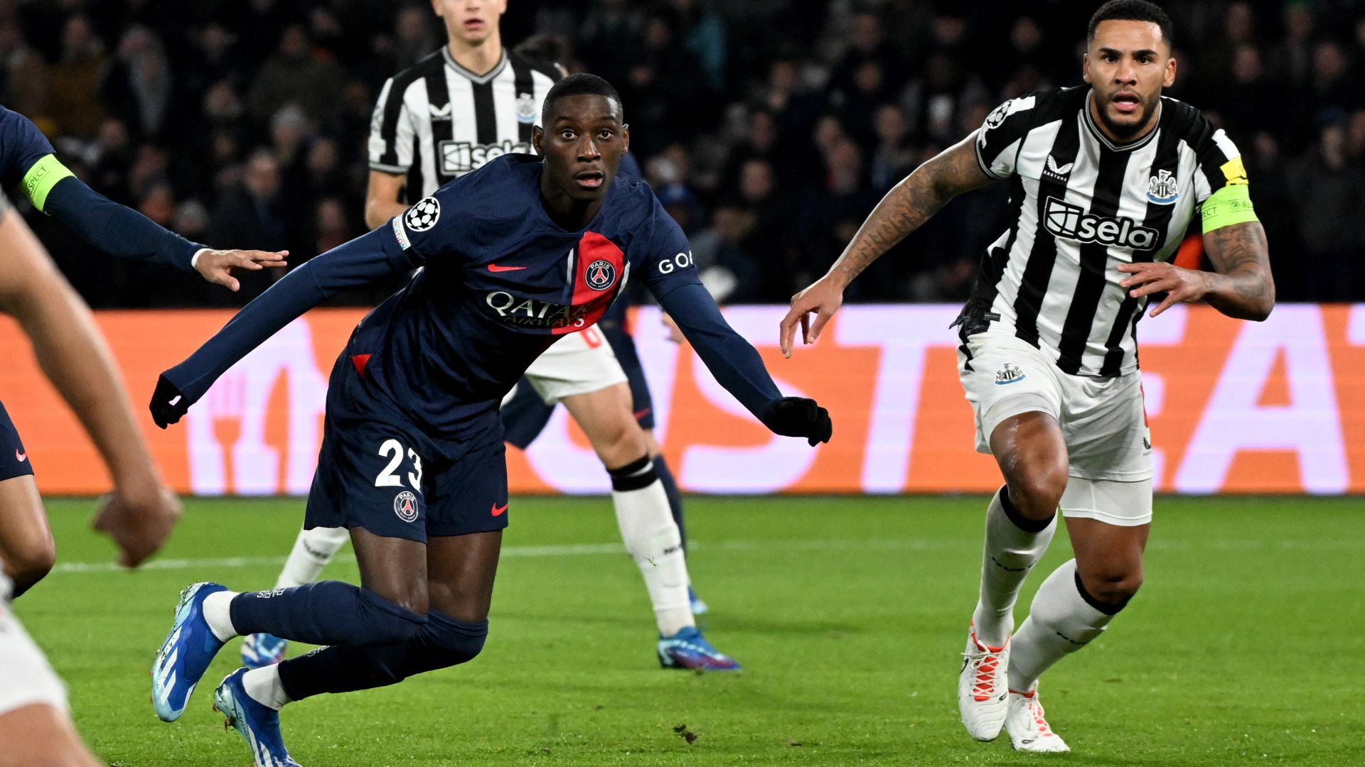 Randal Kolo Muani PSG Newcastle Champions League 28112023