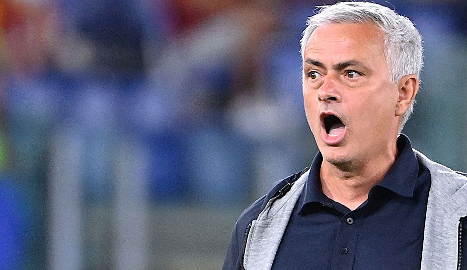 Jose Mourinho Roma 2021