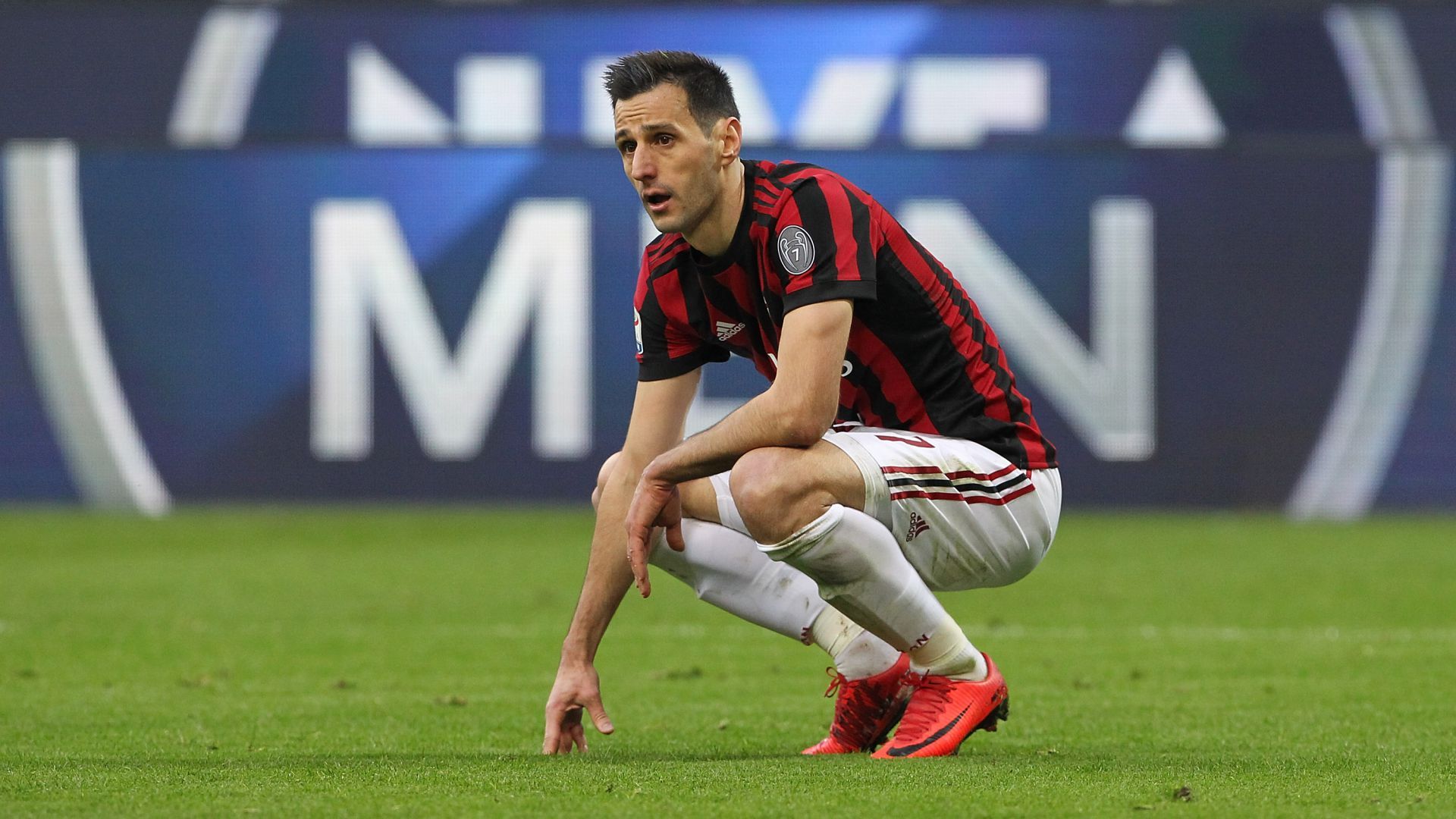 Nikola Kalinic  - Milan
