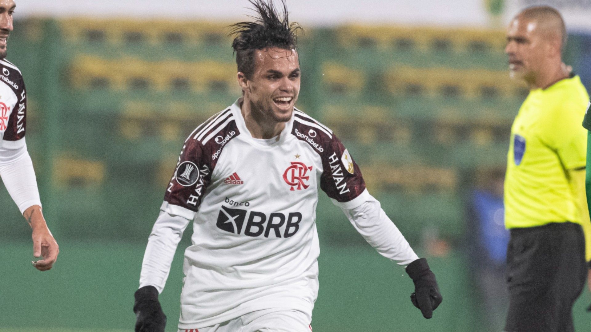 Michael Defensa y Justicia Flamengo Libertadores 14 07 2021