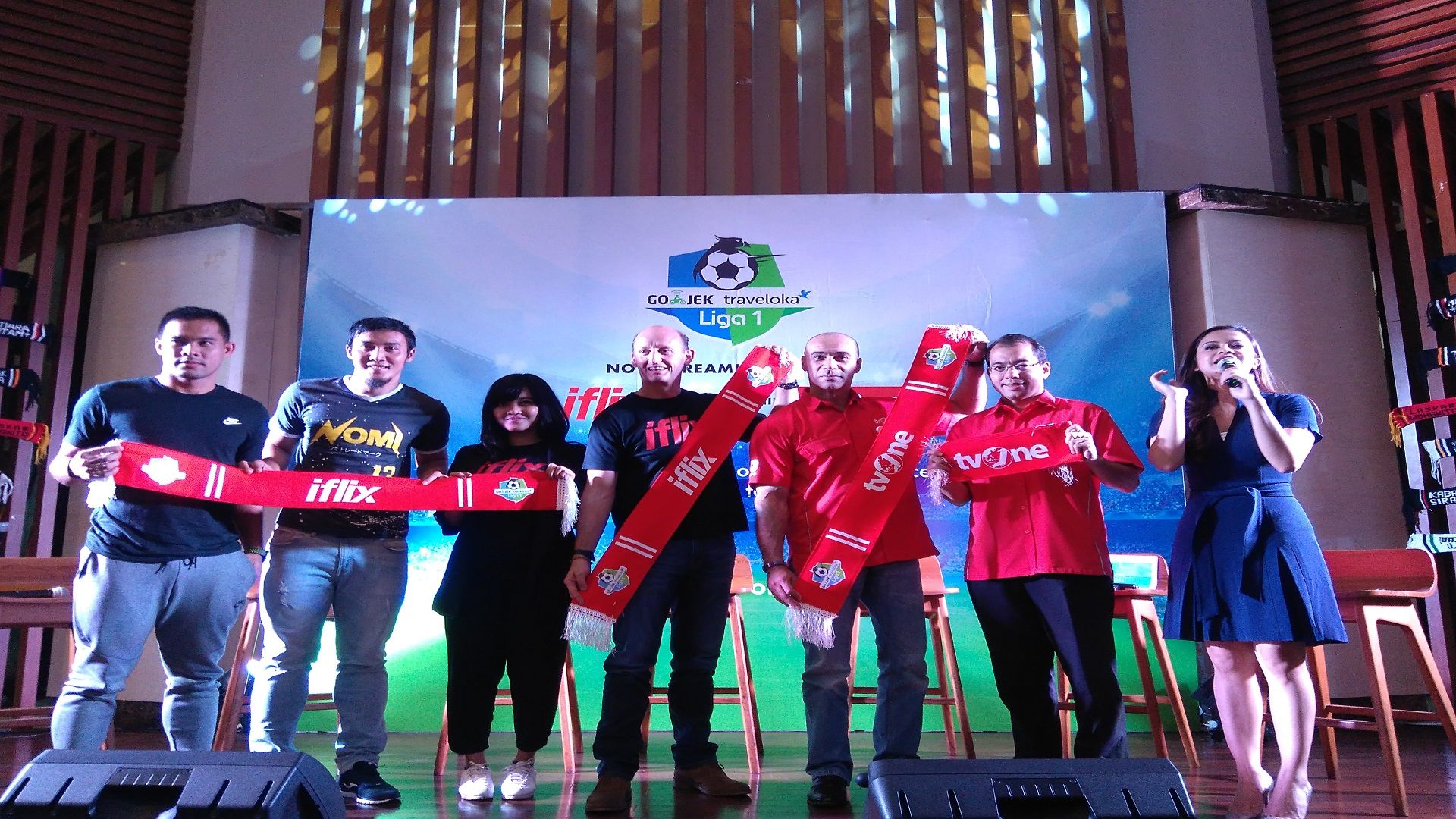 Preskon tvOne dengan Iflix