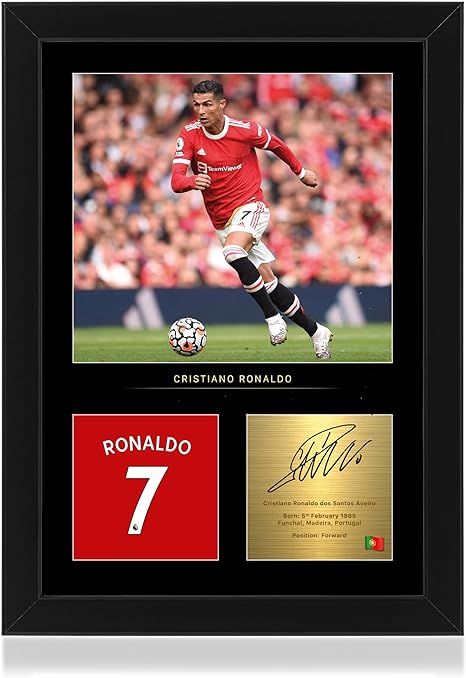 عرض صور مؤطر مقاس A4 لكريستيانو رونالدو 