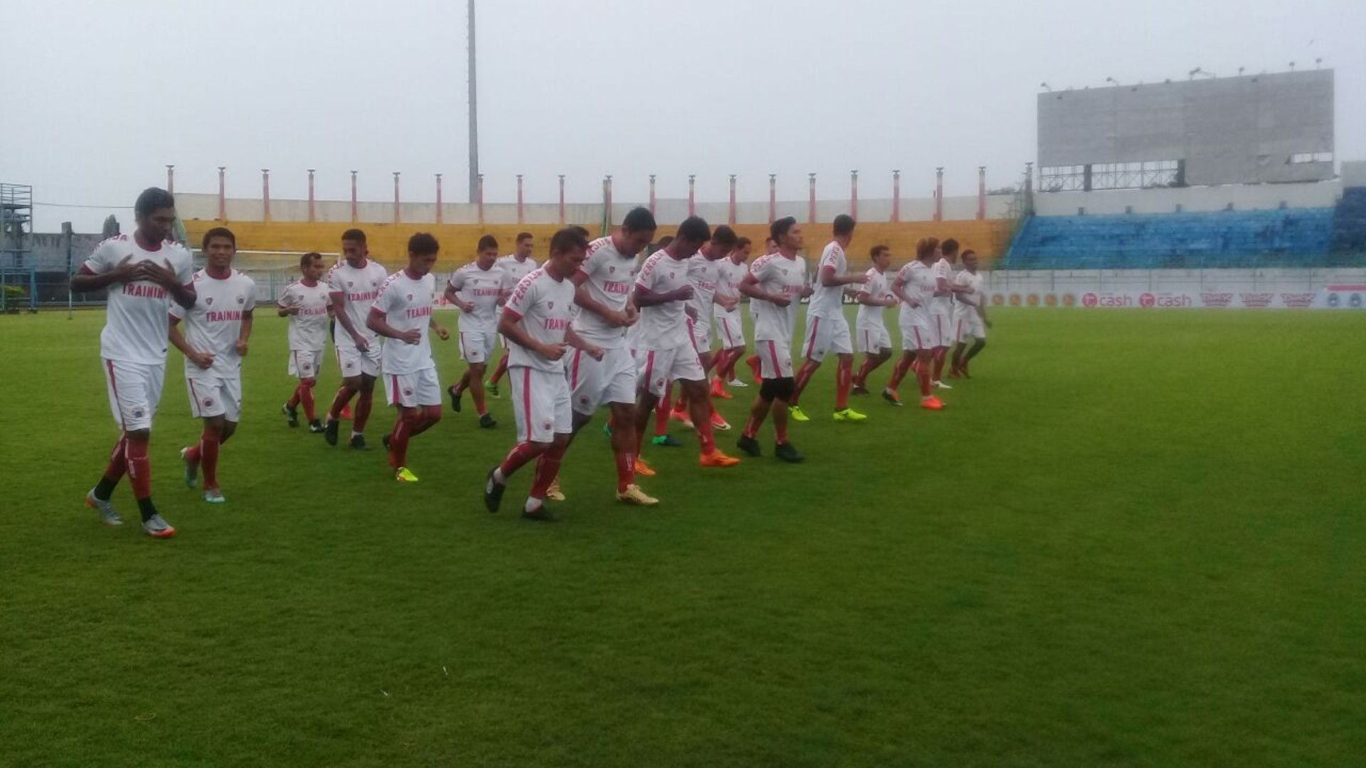 Latihan Persija Jakarta Di Gelora Bangkalan