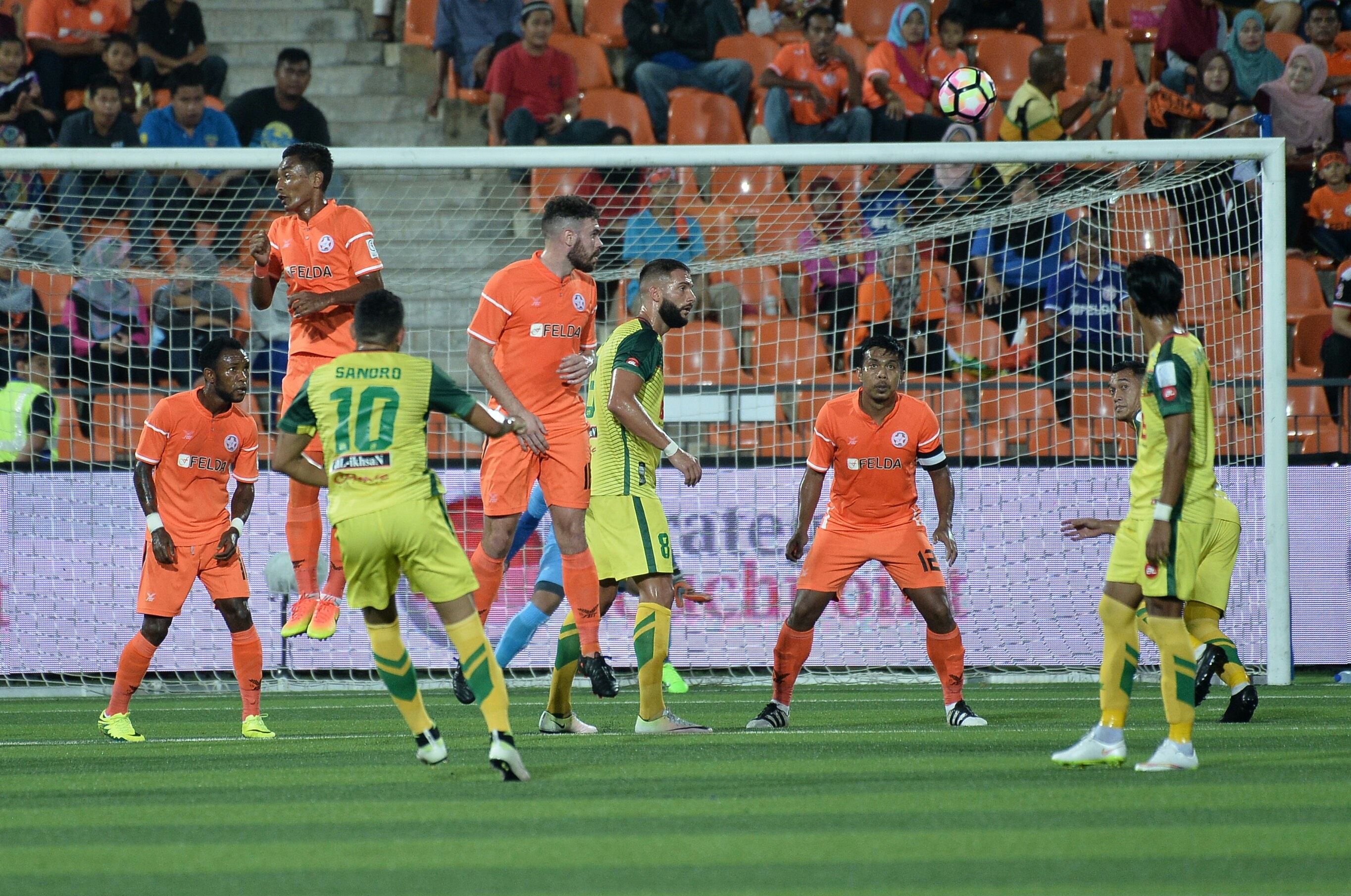 Sandro da Silva Liridon Krasniqi Kedah Felda United Super League 4/2/17