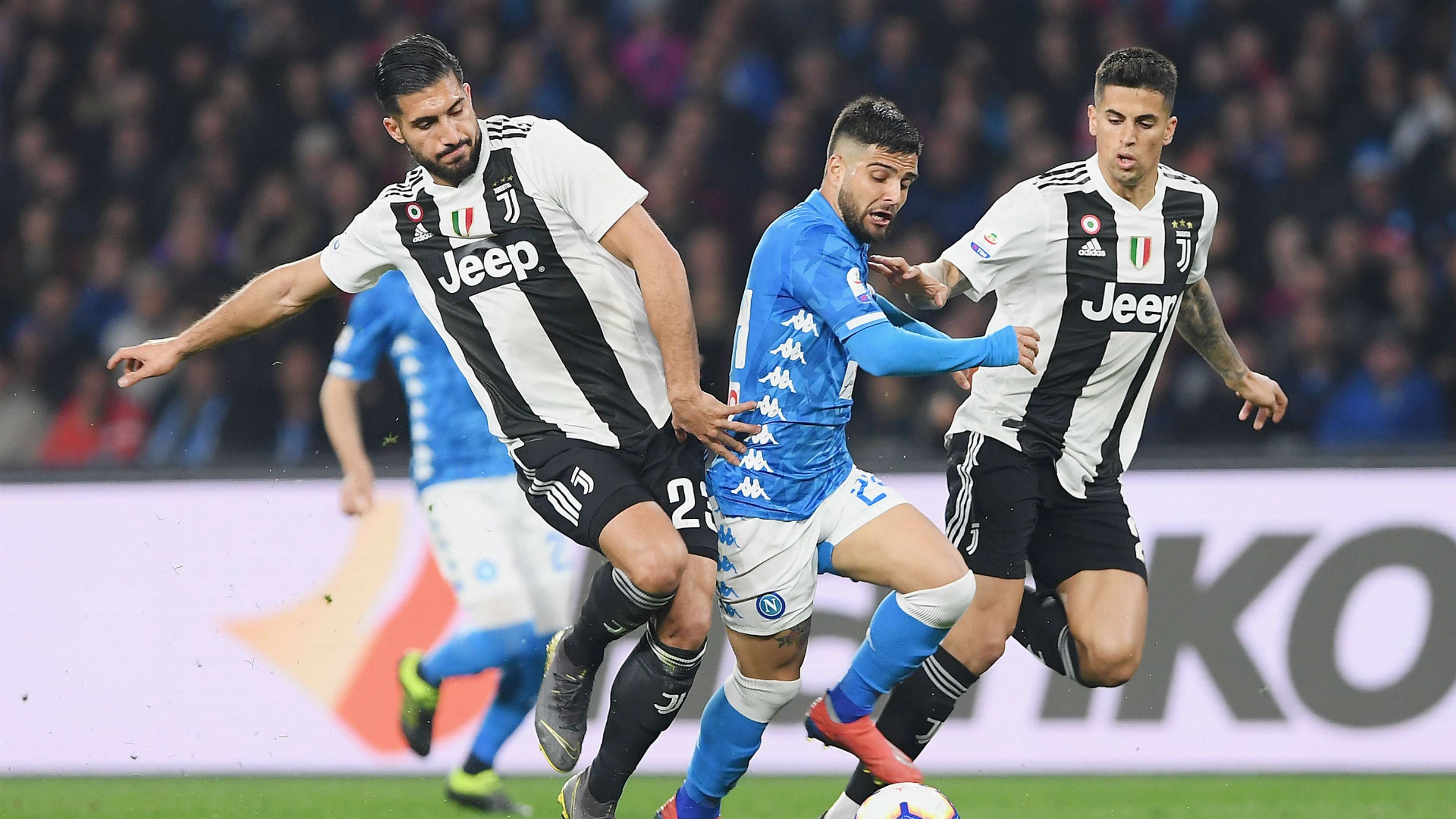 Emre Can Lorenzo Insigne Napoli Juventus