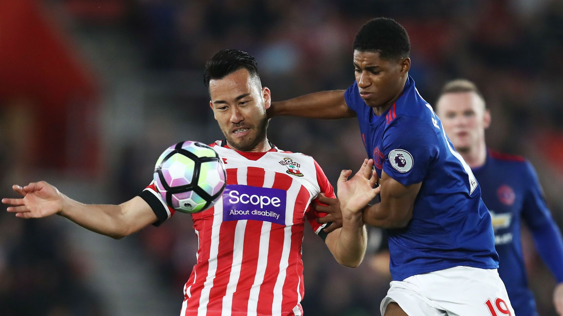 Maya Yoshida Marcus Rashford Southampton Manchester United Premier League 051717