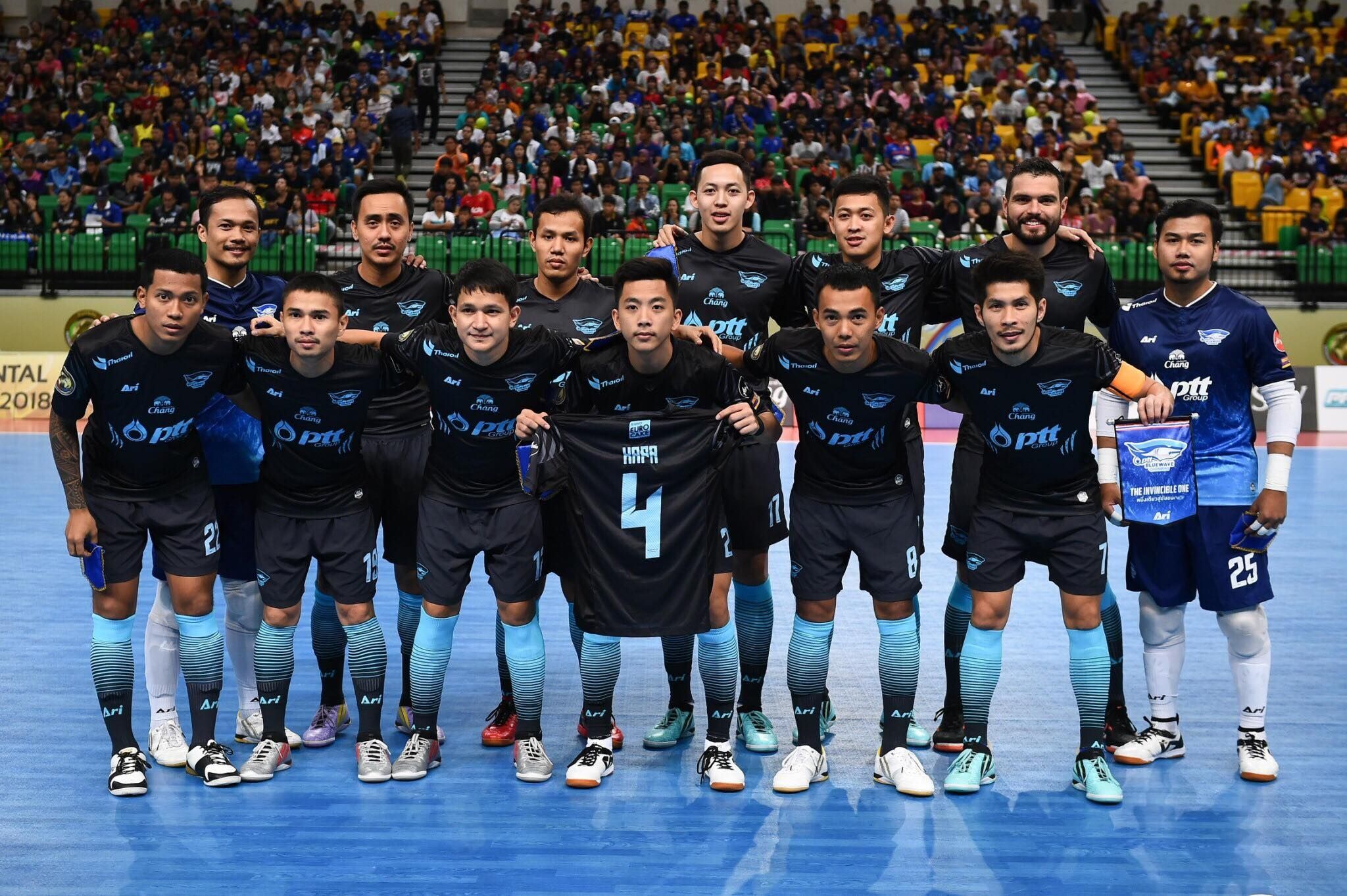 พีทีที บลูเวฟ ชลบุรี - บาร์ซ่า ลาซซ่า