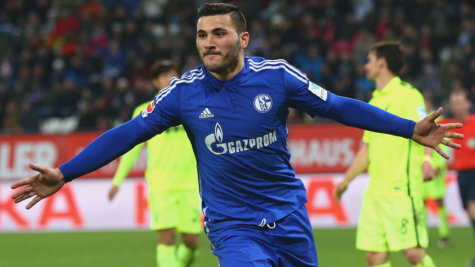 Sead Kolasinac FC Augsburg Schalke 04 Bundesliga 13122015