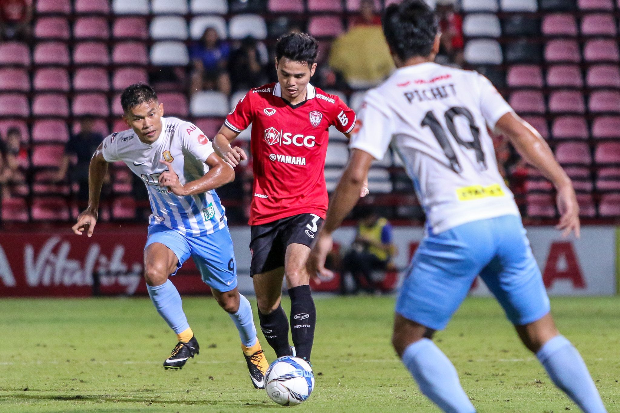 ธีราทร บุญมาทัน