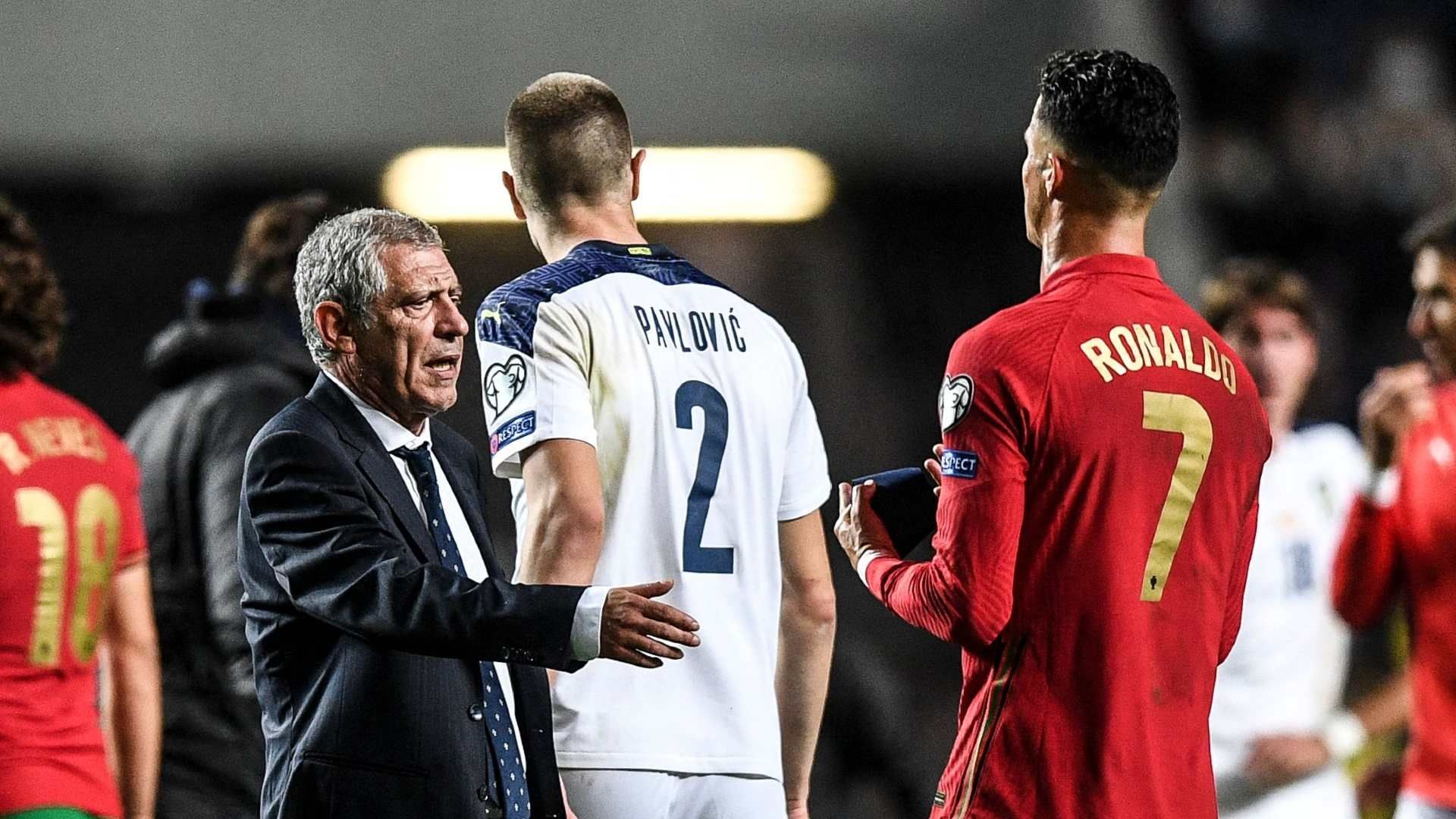 20211115 Fernando Santos Cristiano Ronaldo