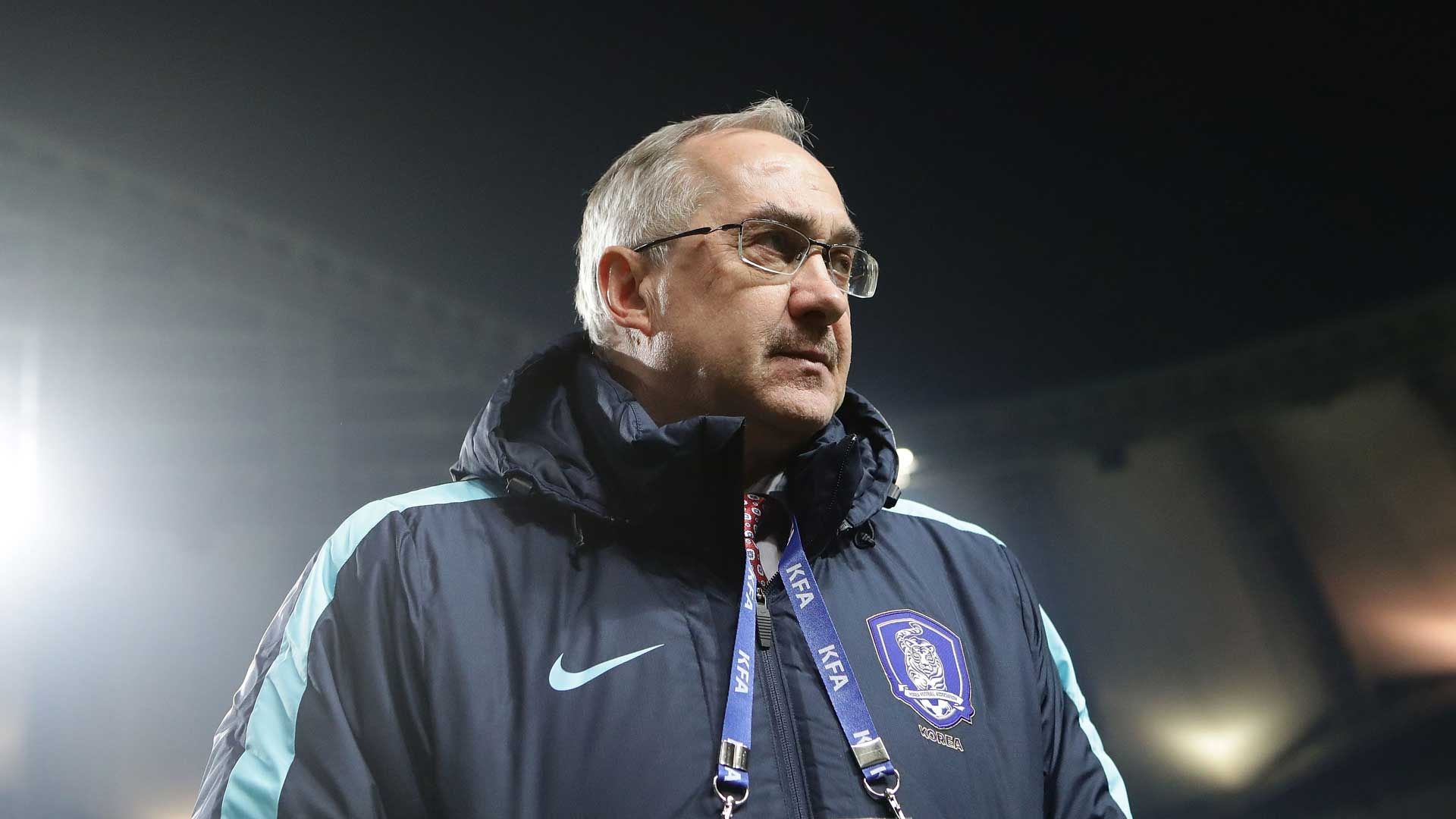 2017-06-15-korea-Uli Stielike