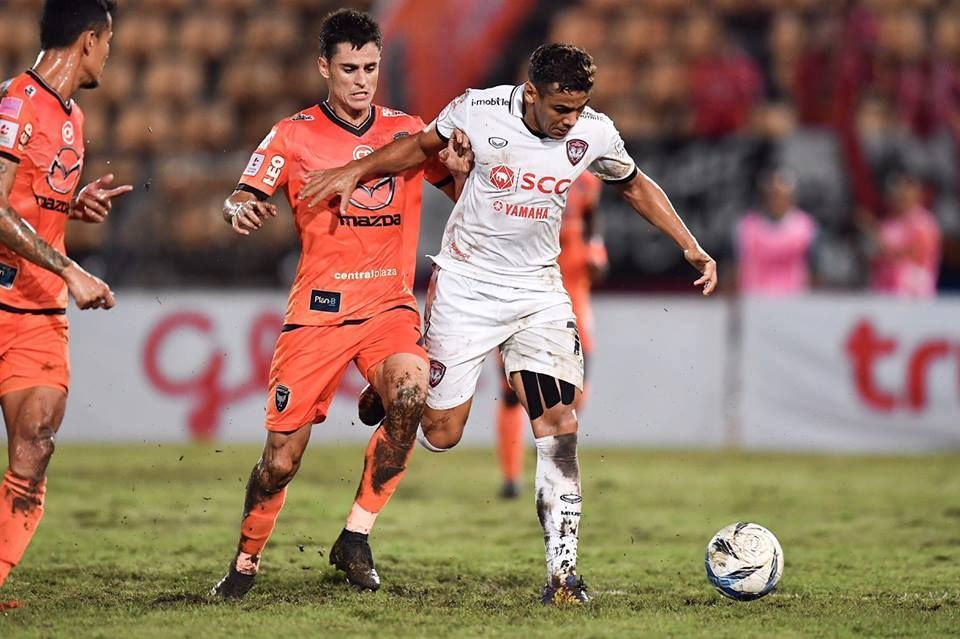 นครราชสีมา มาสด้า เอฟซี - เอสซีจี เมืองทอง ยูไนเต็ด