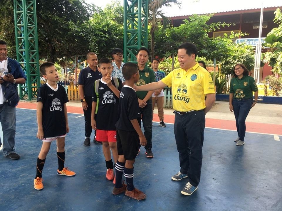 ช้าง โมบาย ฟุตบอล คลินิก