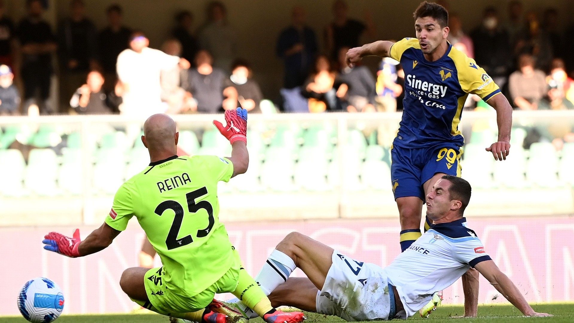Verona Lazio Simeone goal
