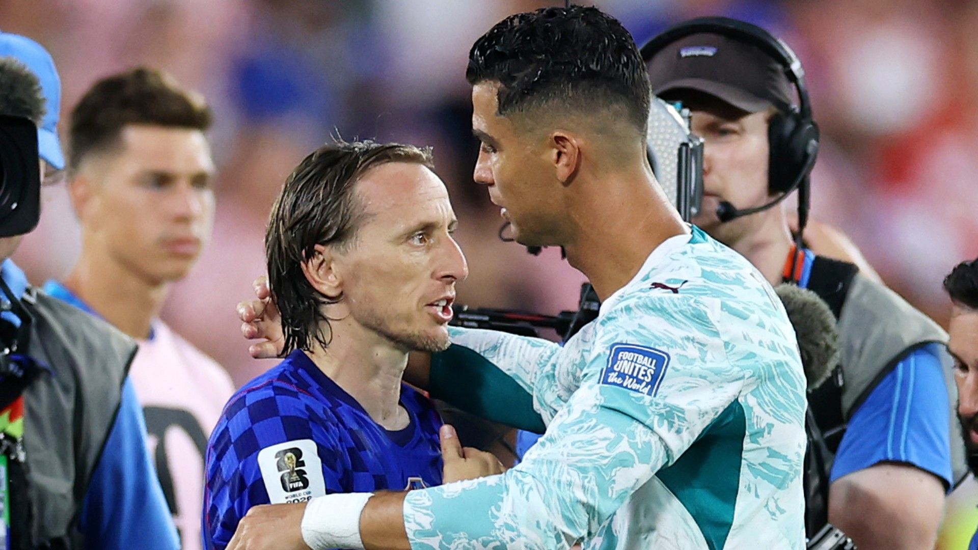 LUKA MODRIC CRISTIANO RONALDO 