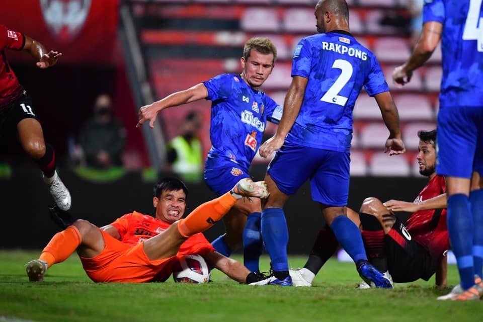 ยุทธพงษ์ ศรีละคร