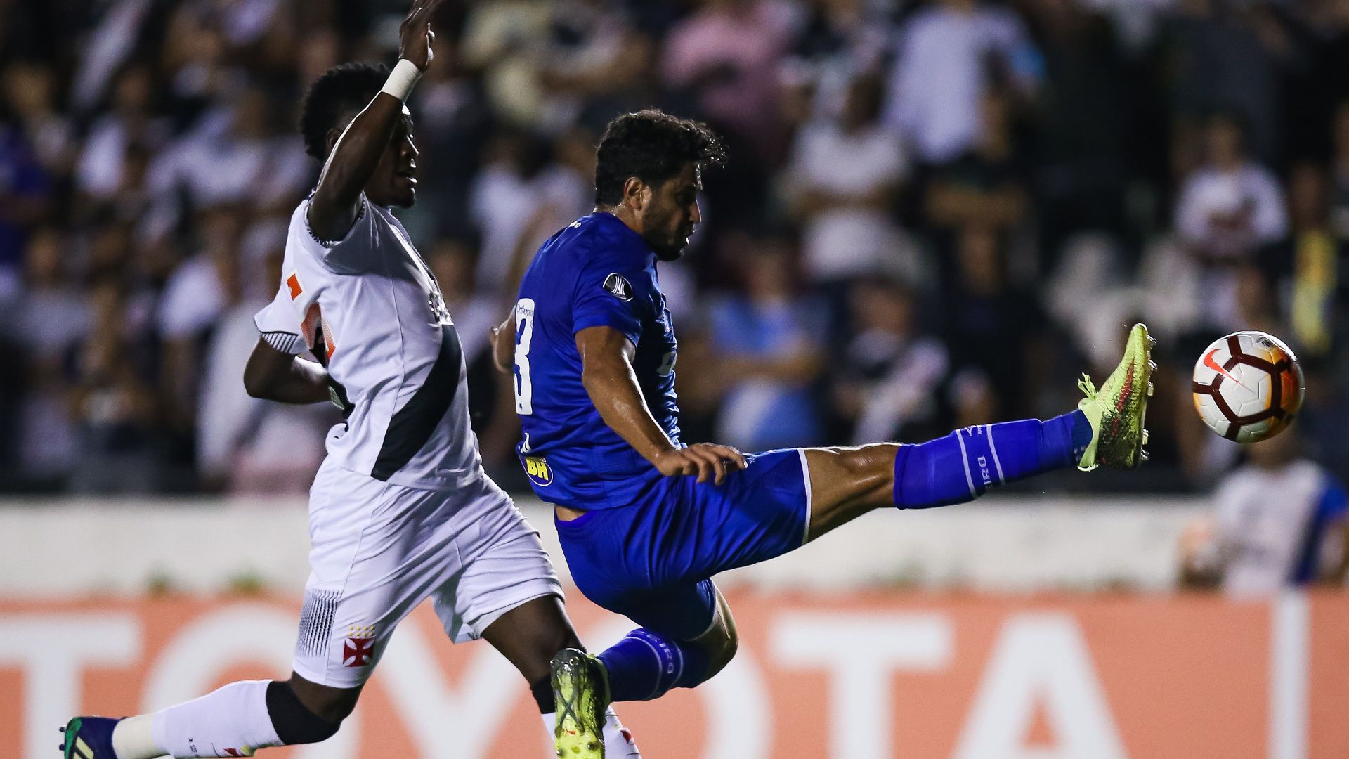 Paulao Leo Vasco Cruzeiro Libertadores 02052018