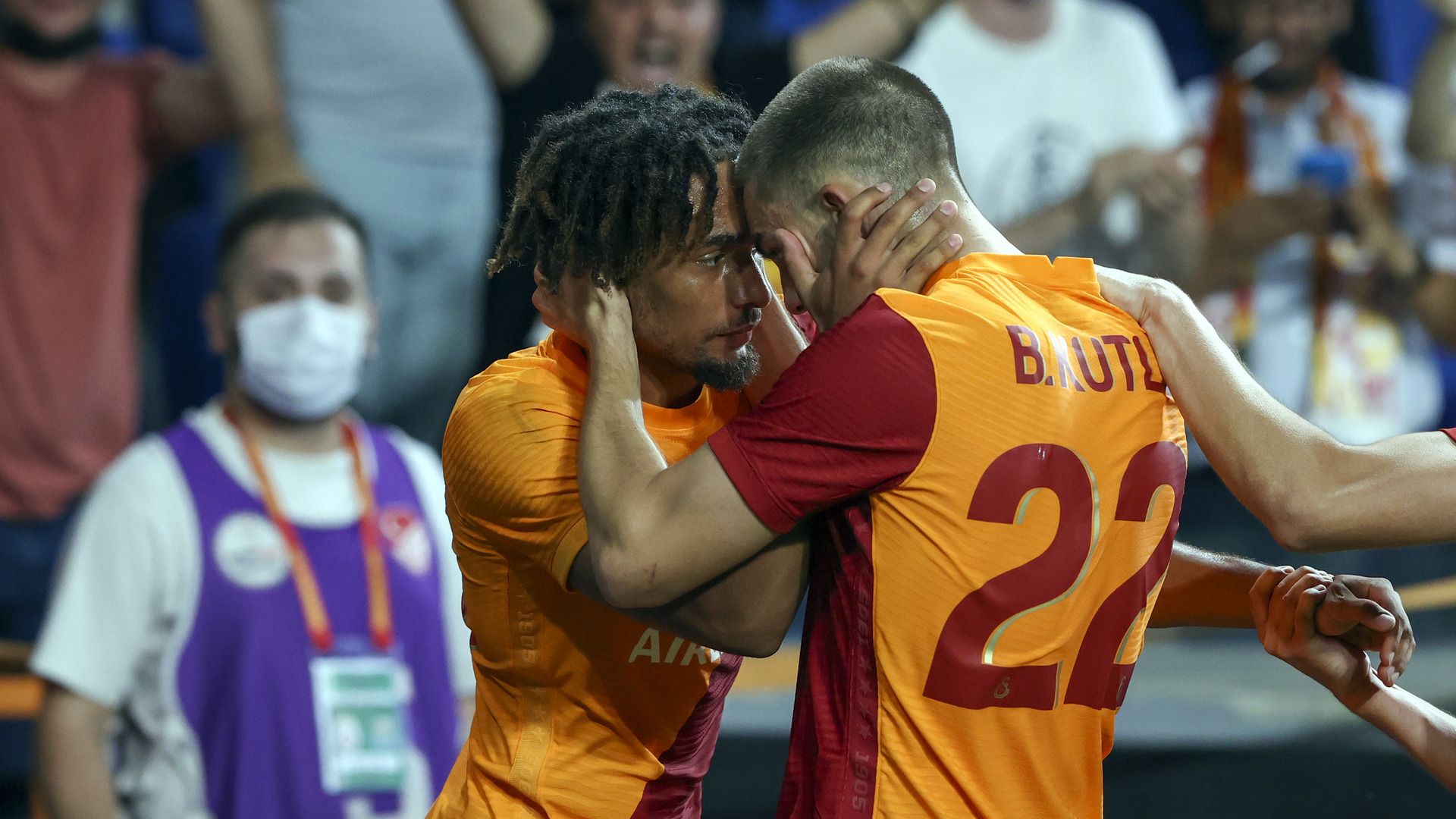 Sacha Boey, Berkan Kutlu